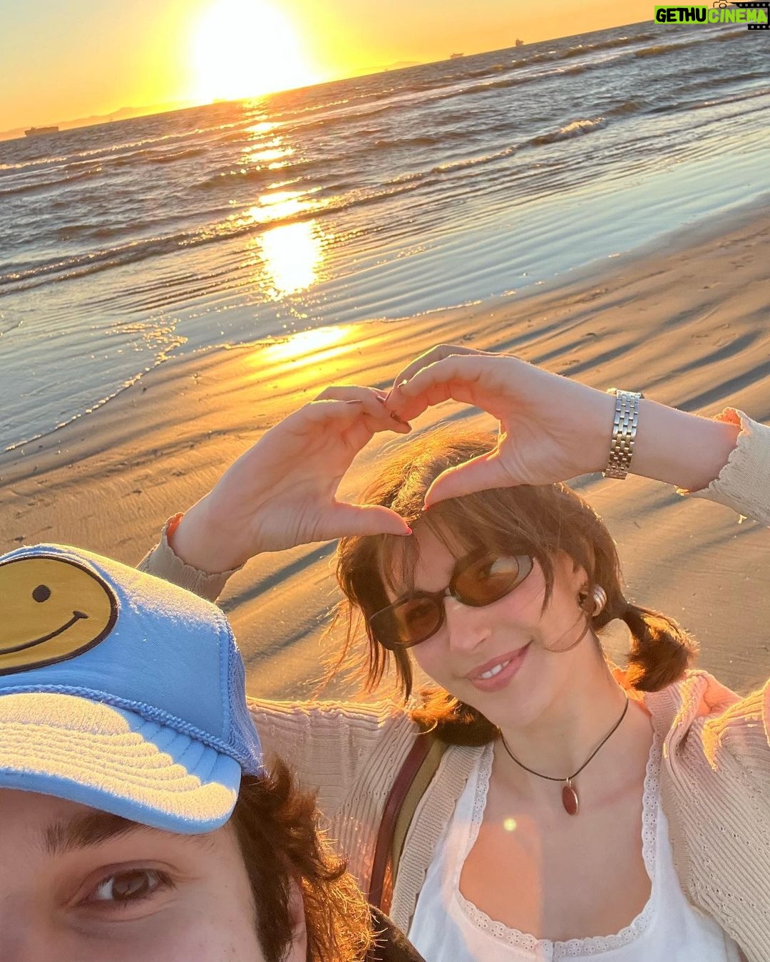 David Dobrik Instagram - my first ever photo dump!!! 🤪🥳✨