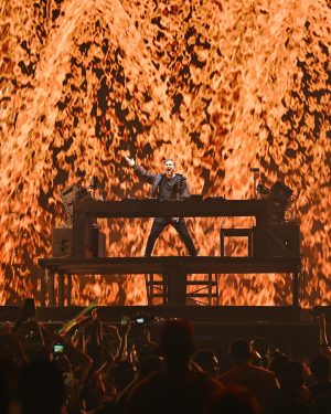David Guetta Instagram - 🇧🇷 Manaus was definitely another level!!!!!!! Thanks for the love and the energy 🔥🔥🔥 Can’t wait to be back 😈