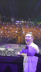 David Guetta Instagram - Celebrate the first anniversary of ‘I’m Good’!!! I can’t believe all that’s happened in 1 year! Thank you all for making this track so special 🫶🏼🫶🏼🫶🏼🫶🏼 Ibiza, Spain