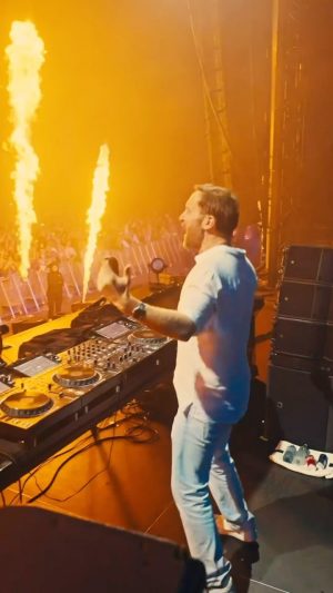 David Guetta Instagram - Crazy energy this weekend at @findingsfestival 🔥🔥🔥
