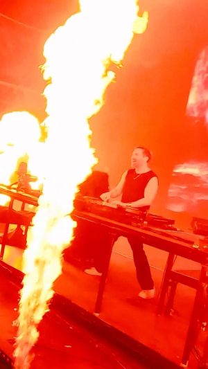 David Guetta Instagram - Once again, @szigetofficial was beyond all my expectations!!!!
That night was another level 🔥🔥🔥🔥 Thank you 🫶🏼🫶🏼🫶🏼

🎥 by @gxlgabor