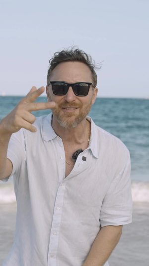 David Guetta Instagram - F*** ME I’M FAMOUS! at Ushuaïa and Future Rave at Hï Ibiza are insane this summer!! 🔥🔥

Ever wondered what’s the difference? 👀 Here you go!

When are you joining me?
