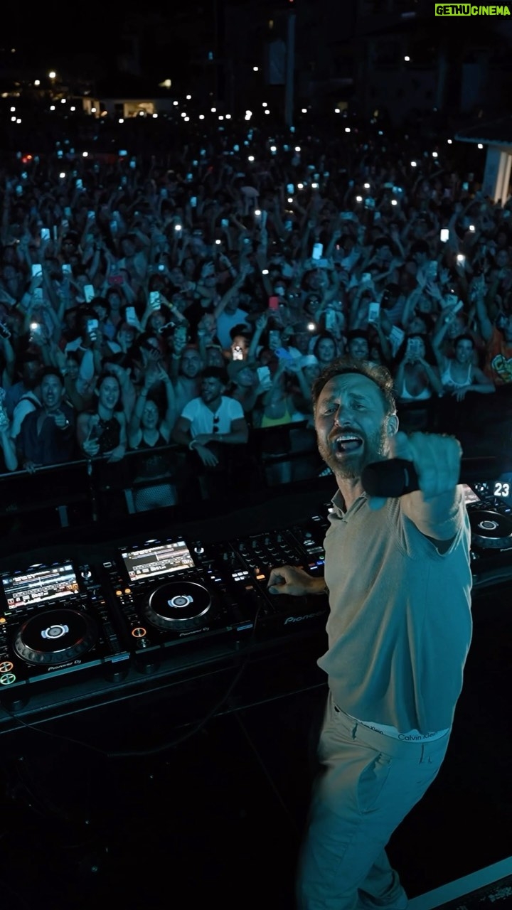 David Guetta - 613.1K Likes - There is no better way to end a set!!!!!!
See you tomorrow at @ushuaiaibiza for @fmifofficial 🤗