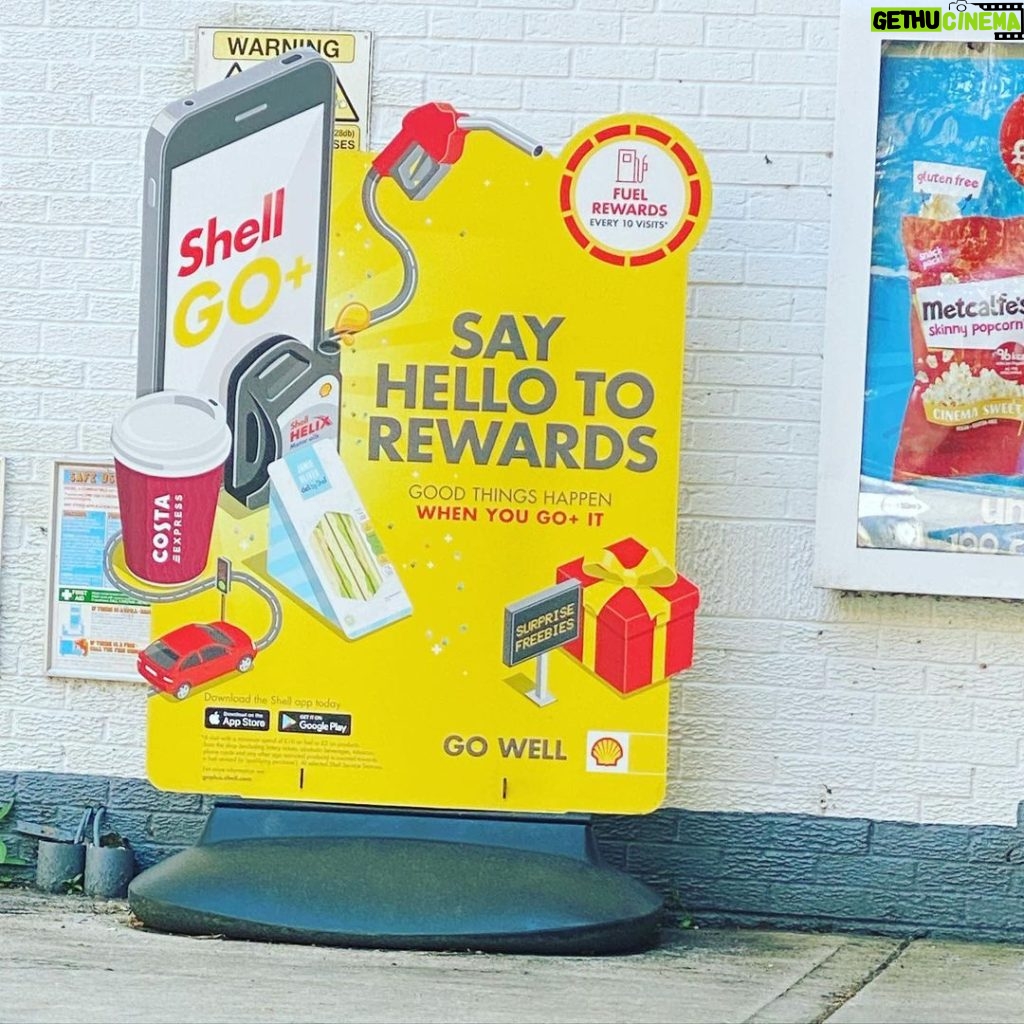 David Harbour Instagram - Smug gas station. Hey rewards, thanks for everything, killin it with the global pandemic.