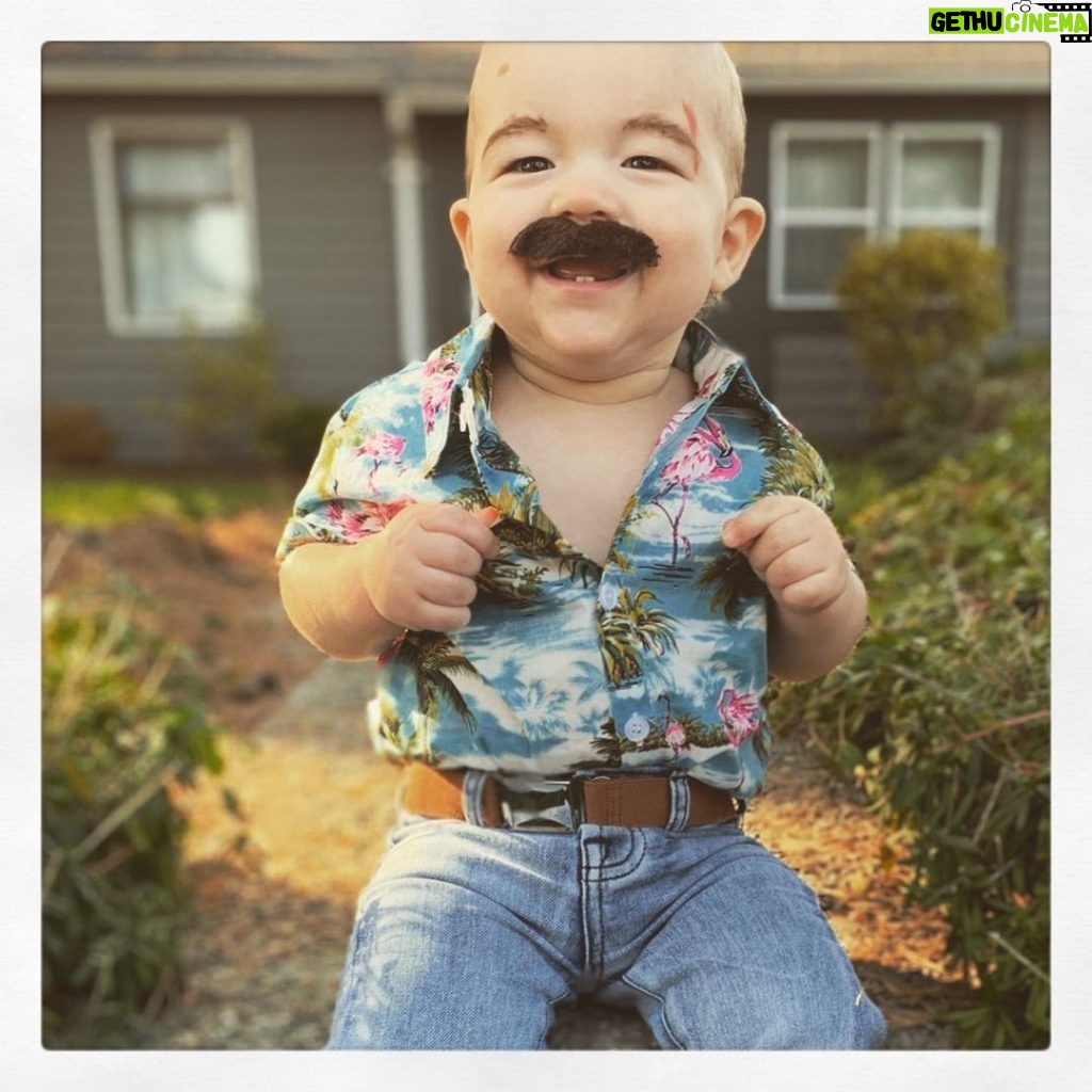 David Harbour Instagram - Frankly, I’m psyched for the reboot. #babyhop Thanks Twitter handle @hillcardoza
