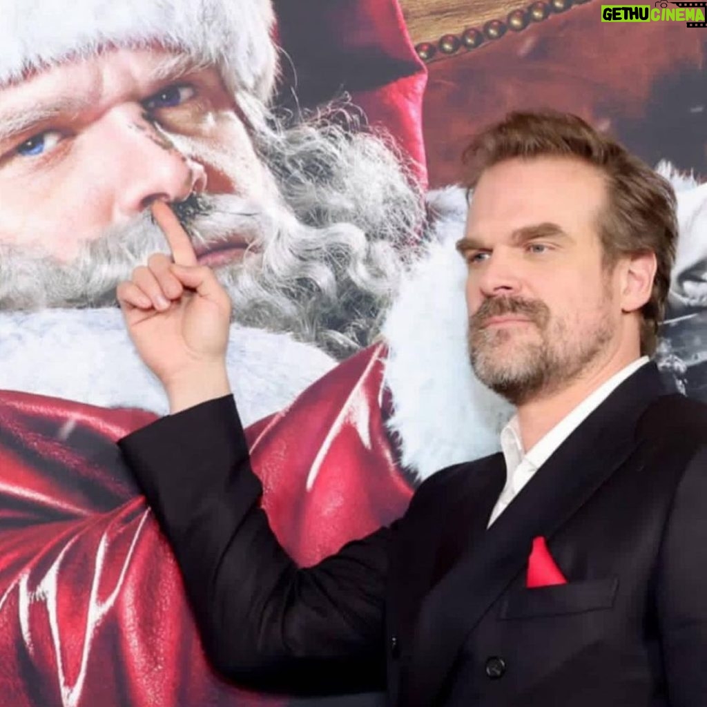 David Harbour Instagram - HO HO HOLY *%#%# the @violentnight premiere was a blast! See it in a crowded theater ❤️🎅🎄