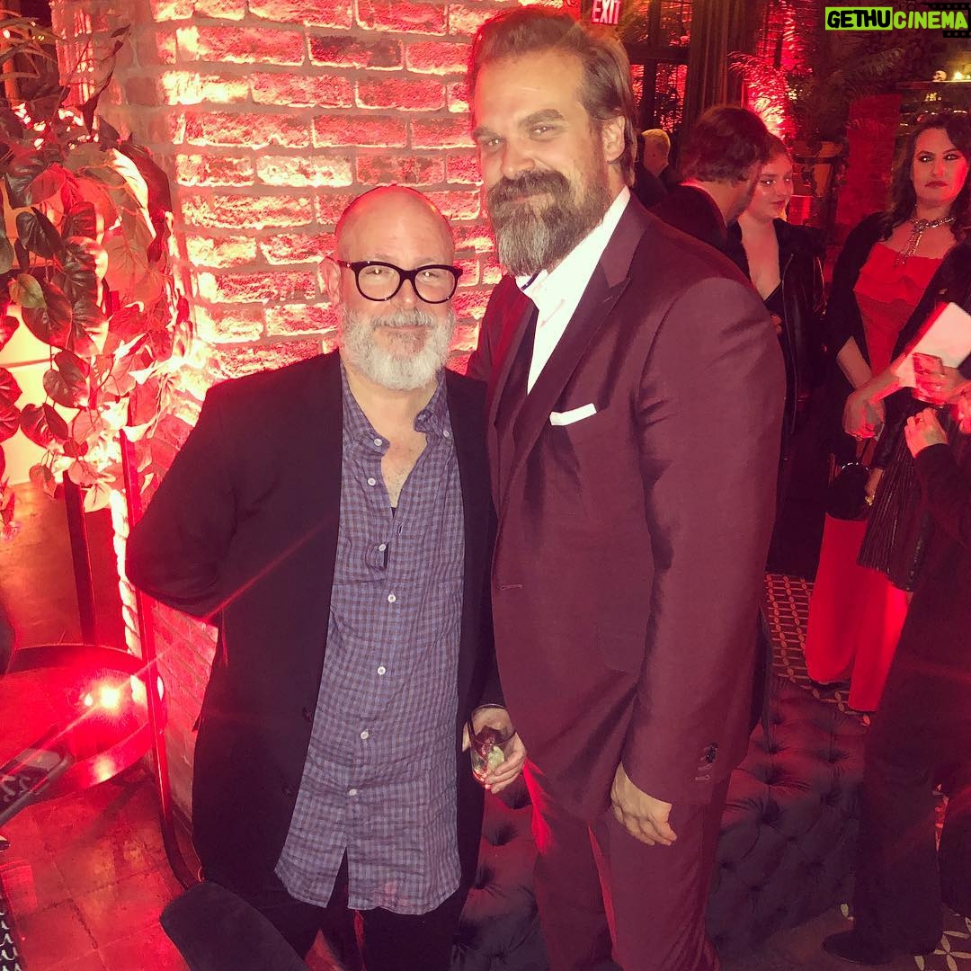 David Harbour Instagram - This me and Hellboy creator like Mignola at last night’s premiere in nyc for @hellboymovie . I love him and what he does so much I reached out and touched his heart, because he has touched mine and so many others with that beautiful demon Hellboy. But, that really doesn’t make much sense. Except in my own self justifying brain. What happened in reality was just that I was very excited, and reached out and was caught on camera weirdly touching @artofmm. Oh, David.