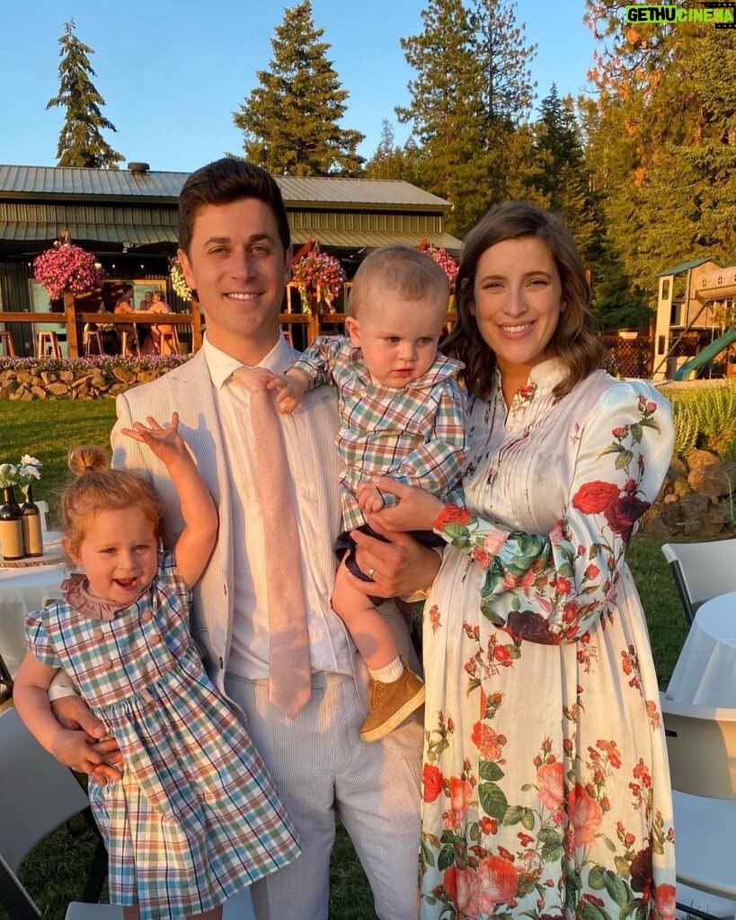 David Henrie Instagram - Enjoying our last week before the big gender reveal at birth on the 16th! What do you think it’ll be?! We had a blast at our friends beautiful wedding and reception on Coeur D’Alene lake. Does it get any prettier than CDA lake? Congrats to Jack and Danielle Thrasher!