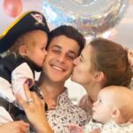 David Henrie Instagram – The greatest gifts I’ve ever been given in my 32 years of life are in this pic. Love you all and thank you for the birthday wishes. #deogratias