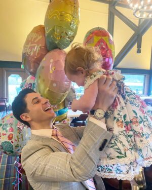 David Henrie Instagram - From the Henrie family to yours, happy Easter friends.