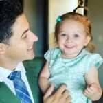David Henrie Instagram – Happy Sunday friends! Love you all. Grateful for you all.