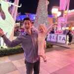 David Henrie Instagram – With the fam in LA having some fun before the Emmys on Sunday! Pia’s very excited 😂
.
.
.
.
.
#LA #Trip #Dad #DadLife #Emmys #LosAngeles Peacock Theater