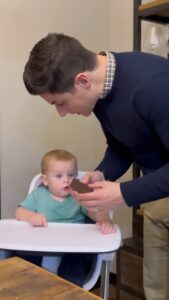 David Henrie Instagram - I did this with Pia when she was a bit younger than him and she failed…let’s see how this goes haha! 😂 . . . . . #ChocolateChallenge #Funny #Kids #DadLife #Reel #Reels