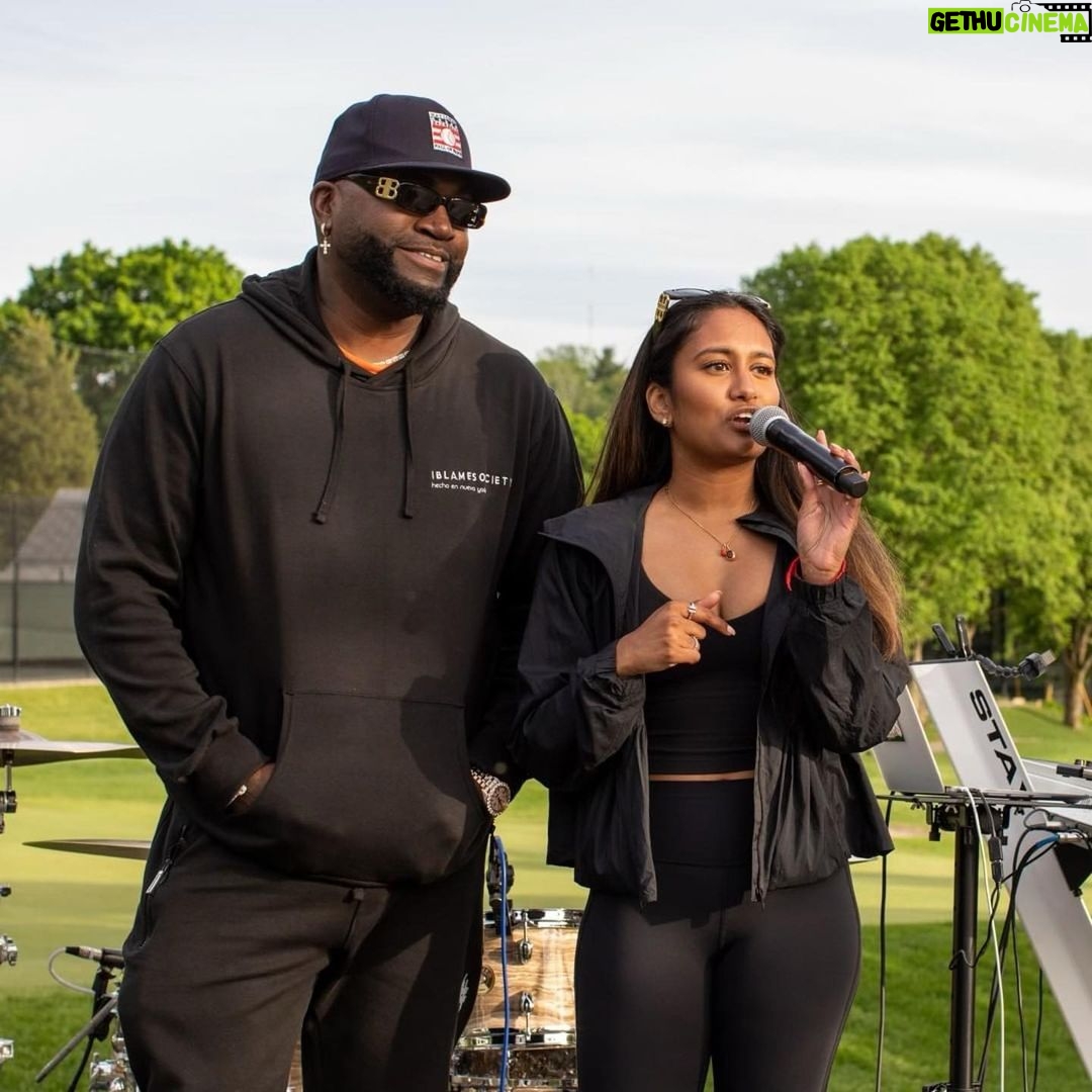 David Ortiz Instagram - Thank you to the entire @eternalhealthma team for being our forever partner in healthcare and for your incredible contribution to the #bostonheartclassic. The work we are doing to make sure every child in Massachusetts gets the care they deserve is amazing. Follow @davidortizfund for updates !!