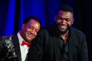 David Ortiz Instagram - I want to wish happy birthday to the one and only mr.45 Pedro Martínez thank god for having someone like him in my life this man deserve all , incredible player, and even better human being l love you with everything l have brother happy birthday @45pedromartinez @mrscaromartinez .
Quiero darle gracias a Dios por darme la oportunidad de tener a alguien en mi vida como mr.45 un jugador increíble, y como ser humano ni hablar ; mi compai lo amo con el alma feliz cumpleaños