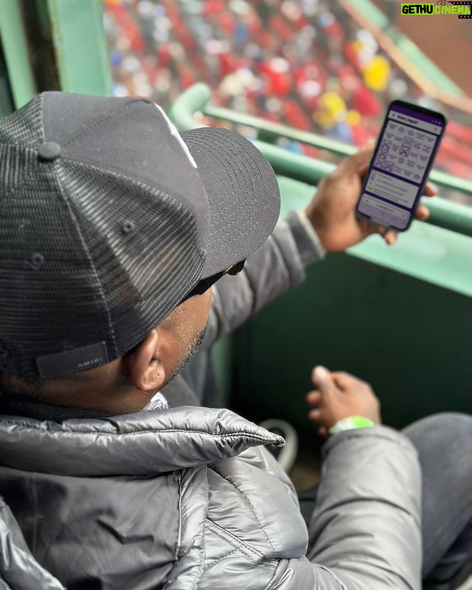 David Ortiz Instagram - This season I'm celebrating firsts in baseball and homeownership with my friends at @loanDepot by playing #BallparkBingo. Register for your game card today to play along - you could win a trip to the 2023 ALCS and the NLCS and throw out a ceremonial first pitch! loanDepot.com/Bingo #MLB #HomeMeansEverything