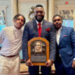 David Ortiz Instagram - Happy Father’s Day to all the dads out there those that sacrifice themselves for their kids 🙌🏽🙌🏽🙌🏽