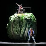 David Walliams Instagram - GANGSTA-Oma am Theater Lübeck