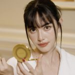 Davika Hoorne Instagram – Get ready with me. 

Behind the scenes with Gucci Beauty Brand Ambassador Davika Hoorne, adding a sheer shine to lips with Gloss à Lèvres and a sweet finishing touch with Gucci Flora Gorgeous Magnolia. 

#GucciBeauty #GucciFW24