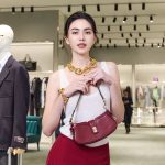 Davika Hoorne Instagram – พบกับคอลเล็กชั่น Gucci Ancora ได้ที่ Pop-Up ณ Hall of Fame, ชั้น M, ศูนย์การค้าสยามพารากอน ได้ตั้งแต่วันที่ 1 – 14 มีนาคมนี้

#GucciAncora
#GucciSS24