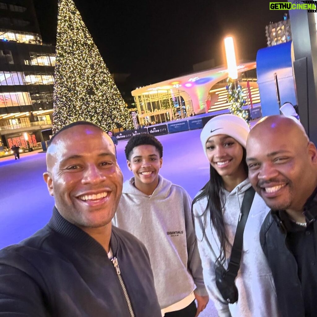 DeVon Franklin Instagram - Christmas 2023 Photo/Video dump 📸🎄🎁 one of the things I have been reminded of this Christmas is the value of living in the moment and appreciating the experience of the present. At the end of the day our life becomes the sum total of the moments we have. And if we’re always looking to arrive somewhere or to find a certain someone or to get a certain thing, then we miss the moments that shape our lives. Life is truly not about getting to a destination, it is completely about the journey and what we learn along the way in the moments we are given. I’m excited for where this journey of life is taking me and I’m excited for where this journey of life is taking you (if you allow it). Let’s live moment by moment and do our best to take our time with each one ☝🏾