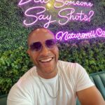 DeVon Franklin Instagram - Don’t lower your expectations of what CAN happen in your life because of what HASN’T yet happened in your life. Don’t give up! You got this!👏🏾🙌🏾