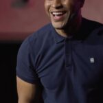 DeVon Franklin Instagram - What does it mean to be single? It means to be one of one, you are unique, you are individual, you are worthy, you are valuable! When you know your value and worth — you will choose better. Tap the link in my stories to watch the full #OneOfOne: The Truth About Being Single Sermon!🙏🏾🔥 #WednesdayWord