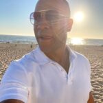 DeVon Franklin Instagram - New Month. New Mindset. New Energy. Let’s go!!! 💫👊🏾💯