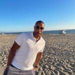 DeVon Franklin Instagram - New Month. New Mindset. New Energy. Let’s go!!! 💫👊🏾💯