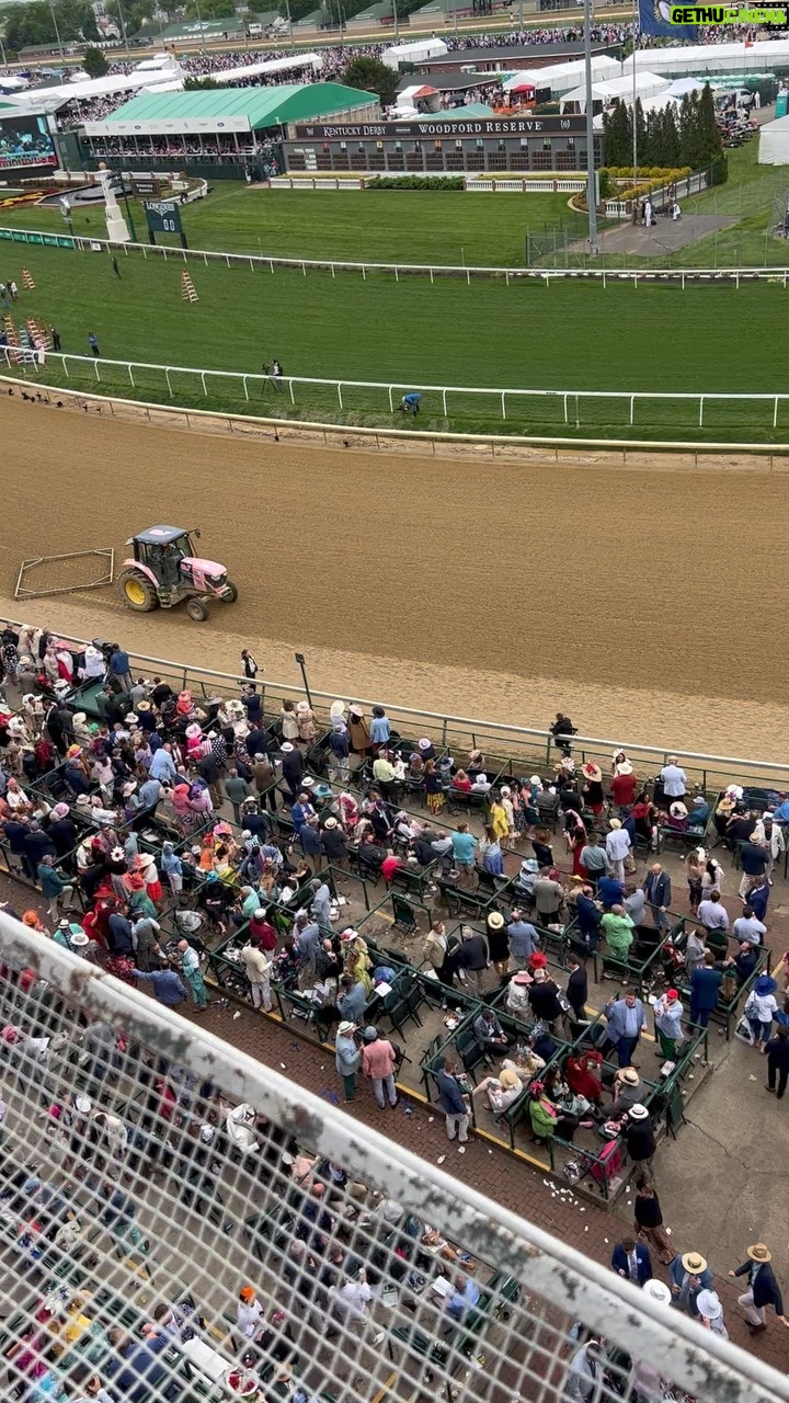 Dean Norris Instagram - Racetrack Zamboni #kyderby