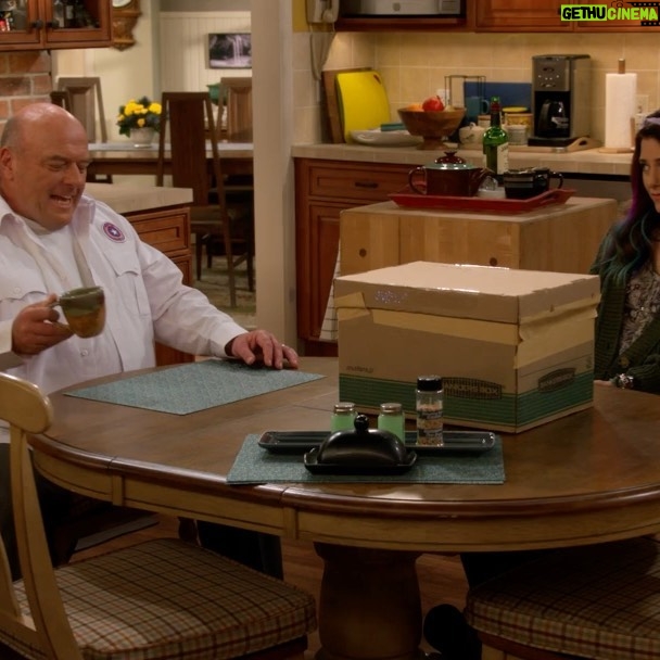 Dean Norris Instagram - A very special Veteran’s Day episode of @usofalcbs
