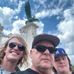 Dean Norris Instagram - #Hungary #immigrants #thankful
