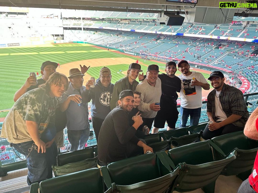 Dean Norris Instagram - Took my kitchen crew from my restaurant @swinginncafe to an @angels game last night. Fair to say we had a great time. If you’re ever in Temecula stop by!