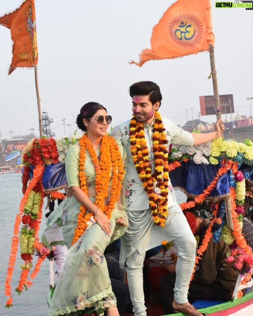 Debina Bonnerjee Instagram - The connection is eternal …. From learning from books to being blessed to be playing ( Ram- Sita ) on screen to visiting Ram JANMABHOOMI Ayodhya and today witnessing Pran pratishtha in our this lifetime .. truely truely blessed . #jaishreeram #pranprathista #ayodhya #ramayan #sitaram