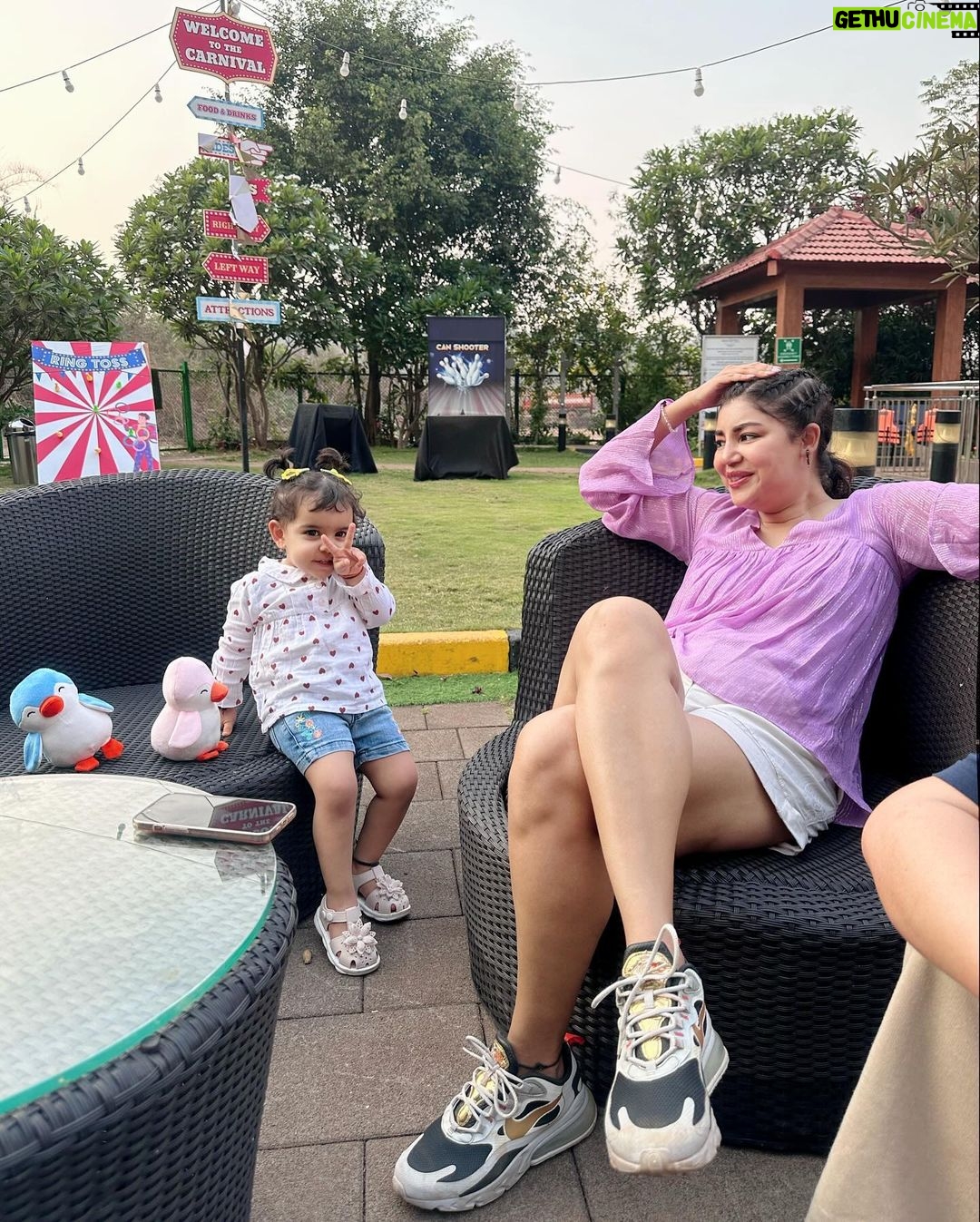 Debina Bonnerjee Instagram - Two days filled with exciting rides and relaxing moments!!! Our perfect holiday getaway â¨đĽ° Thank you team @novotel_imagicaa and @imagicaaworld we had a blast đâ¤ď¸ . . . #imagica #novotel #holiday #debinadecodes