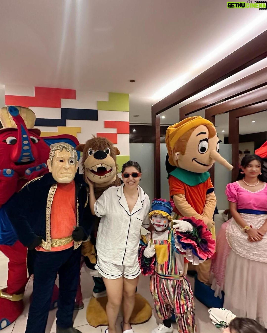 Debina Bonnerjee Instagram - Two days filled with exciting rides and relaxing moments!!! Our perfect holiday getaway â¨đĽ° Thank you team @novotel_imagicaa and @imagicaaworld we had a blast đâ¤ď¸ . . . #imagica #novotel #holiday #debinadecodes
