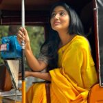 Deepika Venkatachalam Instagram – A saree like sunflower🌻 ft. @izhaimadras 💛

Tell me an outfit that is more elegant than a handloom cotton saree & a contrast blouse, I’ll wait!😌

It’s been so long since I posted a sare post and pictures took on phones. ( quality quality nu phone shot pics ah madhikradhey ila ) 

But this set of pictures were taken by Mr.D, so keeping all our principles & ethics konjam oraama and posting it, because this feels like my most beautiful picture ever! 🙈 ( orey the shy) 

Me in my fav outfit & pictures taken by my fav human. Vera enna venum?🥹

Wore this to shoot a different kind of content. Hope you’ll like it. You should, ogaiii ? 😌
.
📸 @raja_vetri_prabhu_ 
.
#deepika #RnD #saree #HandloomSaree
