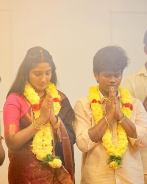 Deepika Venkatachalam Instagram - A big day! Individually, as a team & as a community! 🥹🤞

Wholesome, heartwarming, content that’s how the day unfolded for us today. As the dawn broke, we knew a new beginning to our journey started. 

A new kutty OFFICE SPACE  for us, after years of wishing and planning for it. 🧿

It started as two individual’s dreams, but destiny played its game beautifully and led to a combined working space for both of our teams and the Kacheri team. So it’s #TeamD , #TeamRVP & #TeamKacheri hehe 

A space to shoot, a space to unleash our creativity, a space to create new content, and new memories. Nammakuney nu oru space :”)

We are still not out of the vibe of the day and describe the happiness our hearts hold. ❤️ Stay tuned for more updates. Vlog kuda eduthurkom 🙈 inimey atleast elaam time ku upload aagum nu nambuvom 😛 

A reminder to have us in your prayers today! Will you? 💭
.
#deepika #rvp #RnD 
📸 @thatmadraskaran 
Team : @mukesh__dm @_mukesh_17___ @_deep__ak_ @moshmi_cs__ @anusha.626 @keshu_hariharan @thatmadraskaran @vishwa_mithran_ @_.mr._saro._