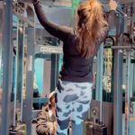 Deepshikha Nagpal Instagram - The body achieves what the mind believes. . . #workoutmotivation #fitnessmodel #positivity #vibe #fitness #power #❤