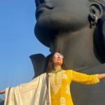 Deepshikha Nagpal Instagram – Believe in yourself, and find ways to express yourself, and find the discipline to keep growing. T.
.
.
What do I say about adiyogi statue..!!!!
Beautiful creation and positive energy. .
Har Har Mahadev 🙏.
.
#adiyogi #blessed #happines 💕 #happiness💕 # @isha.foundation  @adiyogi.official