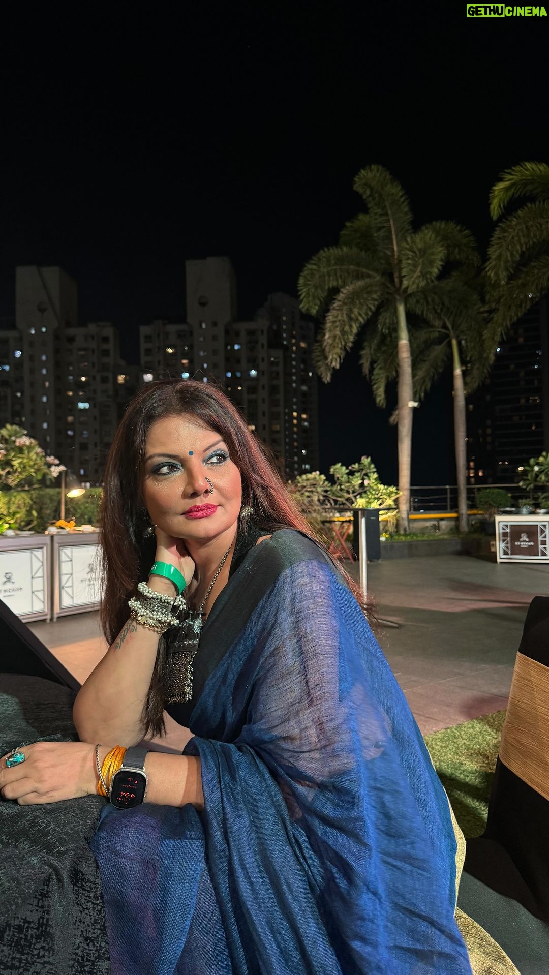 Deepshikha Nagpal Instagram - Your days are better when you focus on your blessings more than your problems.. . . #goodmorning #blessed #happinessđź’• #trendingreels #reelsinstagram #smile #greatful