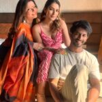 Deepshikha Nagpal Instagram - Today, I’m dedicating Valentine’s Day to those who hold my heart in a different way @deepshikha.nagpal @sehban_azim 💖 #ValentinesDay #FriendshipLove #Gratitude #sehbanazim #deepshikhanagpal #shivangiverma #instagram #friends Igatpuri.Nasik.Maharashtra