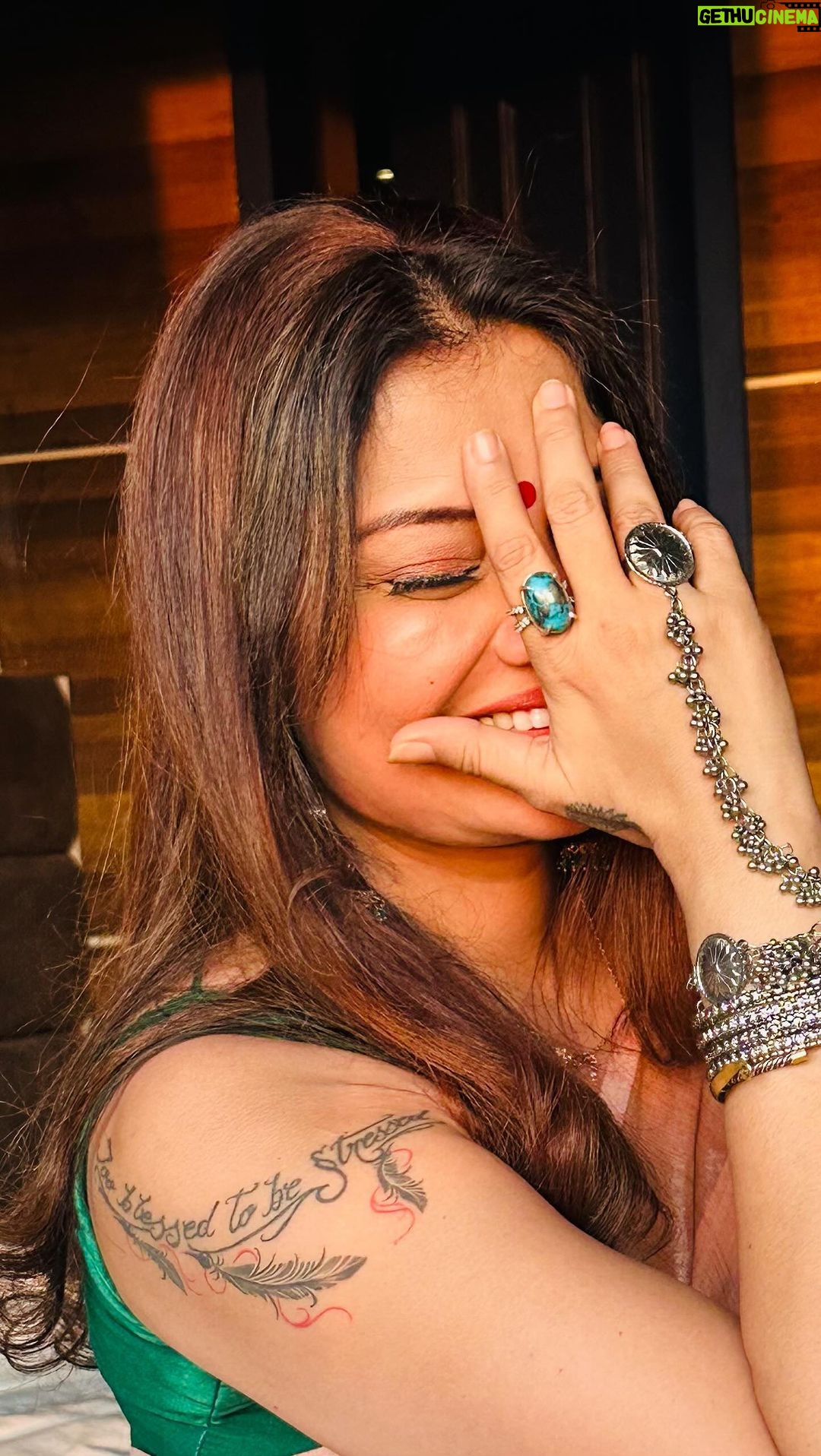 Deepshikha Nagpal Instagram - Sit with warriors, the conversation is different. . . . #swag #smile #happiness💕 #glamour #attitude #happysunday #fun #love #❤