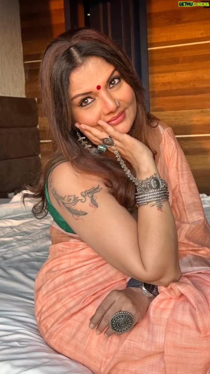 Deepshikha Nagpal Instagram - Surround yourself with people who motivate you to improve. Avoid drama, jealousy, and negativity.. . . #smile #beauty #attitude #positivity #vibe #trendingreels #saree #indian