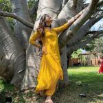 Deepshikha Nagpal Instagram - Reminder: Be soft and kind but take no shit.. . . #goodmorning #haveaniceday #happiness💕 #greatful #ishafoundation #ishayogacenter #smile