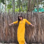 Deepshikha Nagpal Instagram - Reminder: Be soft and kind but take no shit.. . . #goodmorning #haveaniceday #happiness💕 #greatful #ishafoundation #ishayogacenter #smile