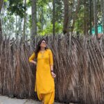 Deepshikha Nagpal Instagram - Reminder: Be soft and kind but take no shit.. . . #goodmorning #haveaniceday #happiness💕 #greatful #ishafoundation #ishayogacenter #smile