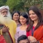 Deepshikha Nagpal Instagram - What do I say about him !!!!! Speech less. . I can just say that I am blessed to meet him interact with him and just be around him. Thank you @isha.foundation for inviting me for such a beautiful cause. . One must do inner engineering at isha. I did it. . That place has some thing which enhances your aura . Trust me. I dint wanted to come back from there. Feeling blessed thank you . . . . #thankyou #blessed #happines #greatful #greatful #ishafoundation #ishayogacenter #adiyogi #satguru