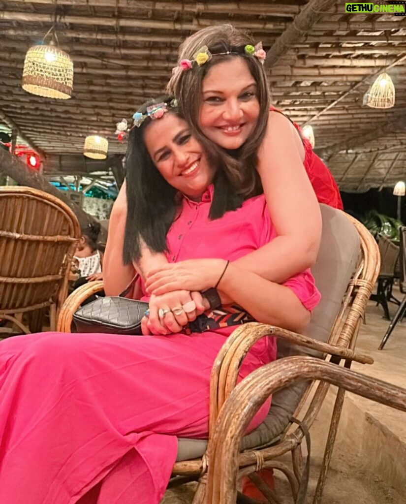 Deepshikha Nagpal Instagram - Having you as my friend makes every day a Valentine’s Day.”. . . . #friendship #bond #happyvalentinesday #fun #love #goa #happytime