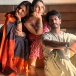 Deepshikha Nagpal Instagram - Today, I’m dedicating Valentine’s Day to those who hold my heart in a different way @deepshikha.nagpal @sehban_azim 💖 #ValentinesDay #FriendshipLove #Gratitude #sehbanazim #deepshikhanagpal #shivangiverma #instagram #friends Igatpuri.Nasik.Maharashtra